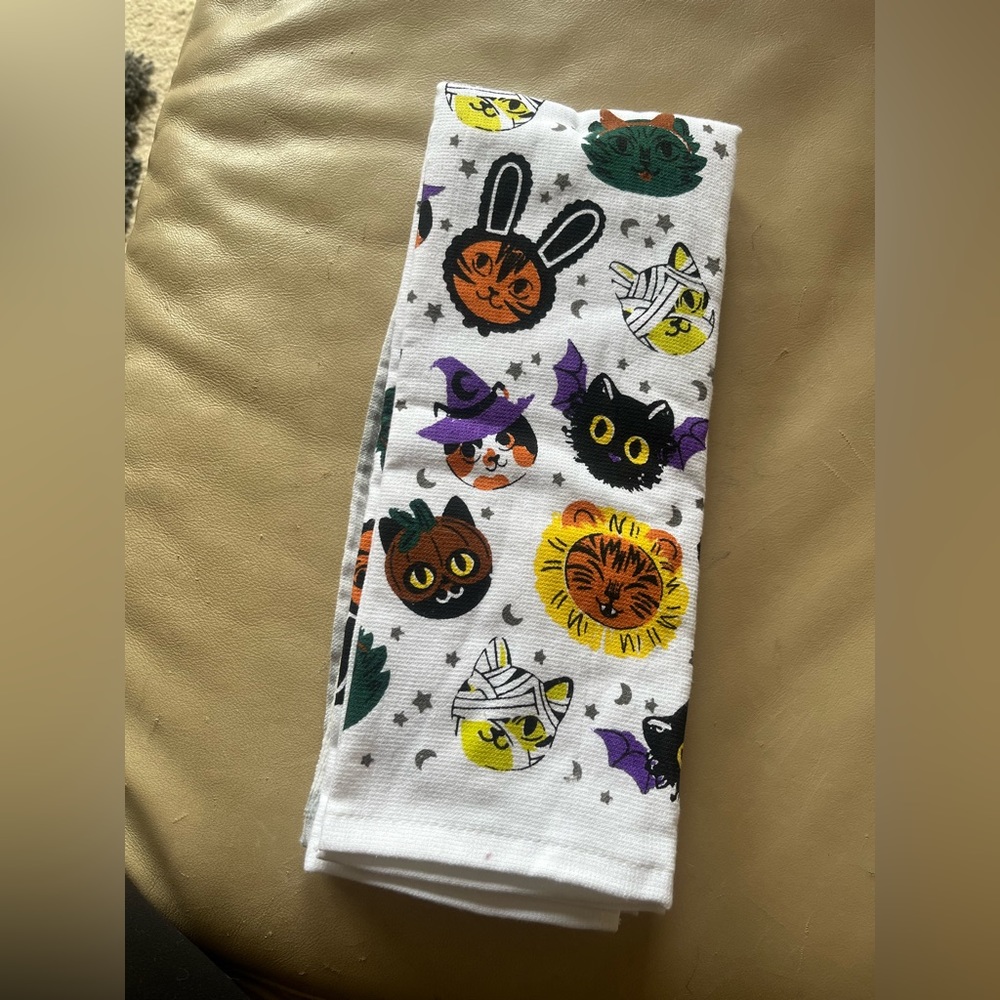 HALLOWEEN DISH TOWELS - LOVE MY MUMMY 2PK KITCHEN -DISH/HAND TOWELS - NEW W/TAG